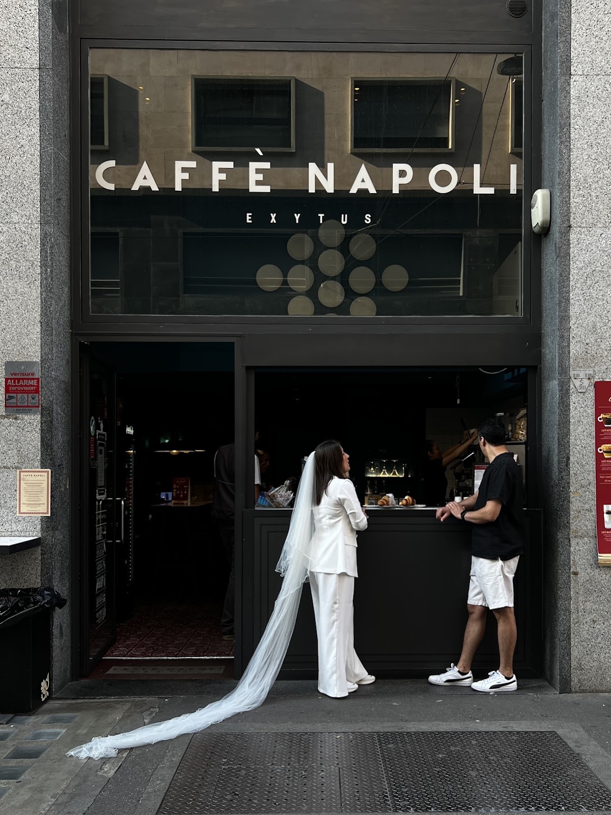 Caffè Napoli Giardino — Ristorante a Milano, Milano