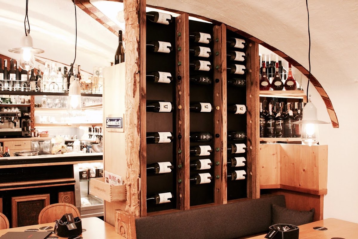 Sneton Stube: Ristorante ad Ortisei — Ristorante a Ortisei, Bolzano