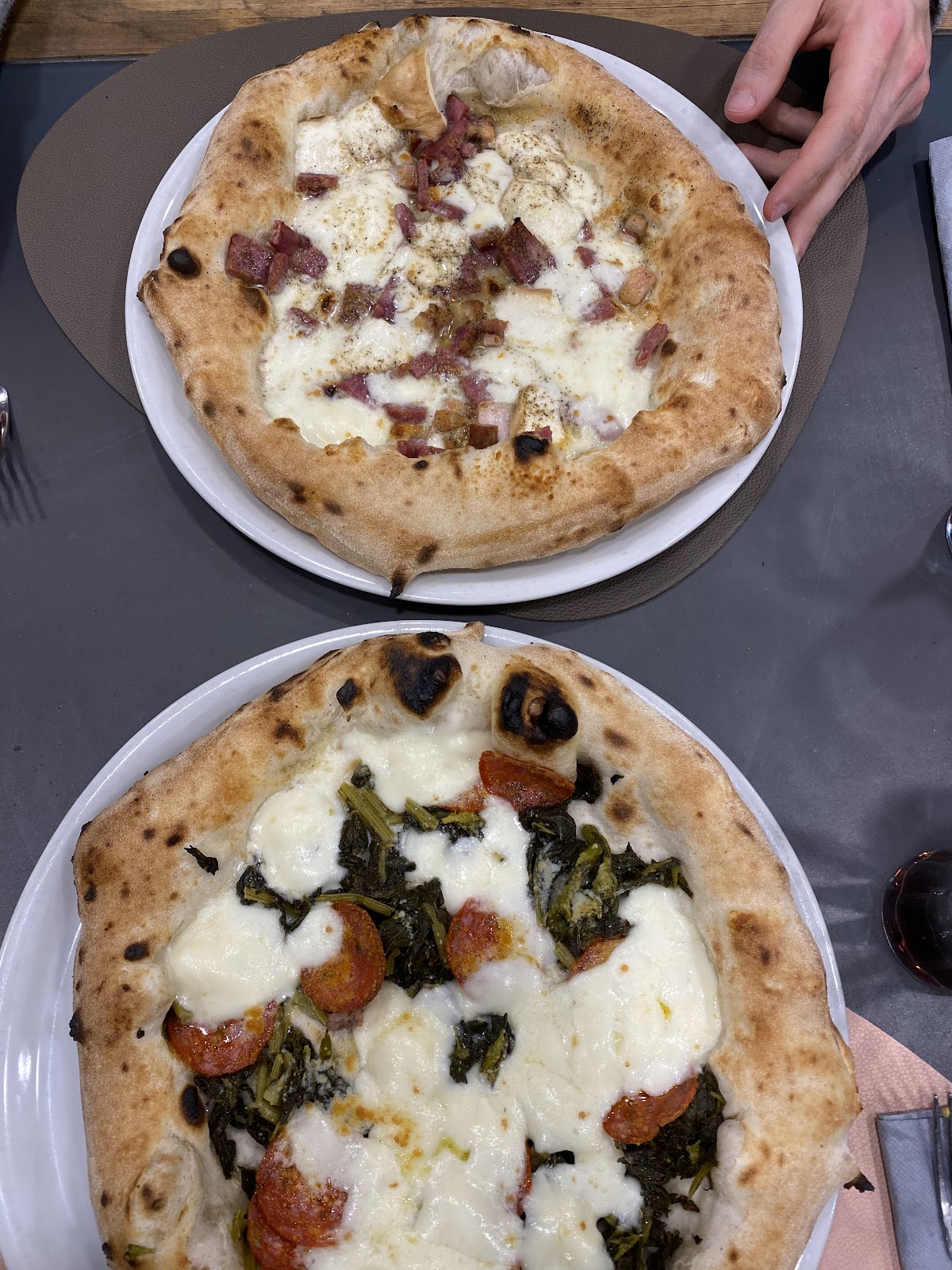 Pizzeria Partenope — Ristorante a Bassano del Grappa, Vicenza