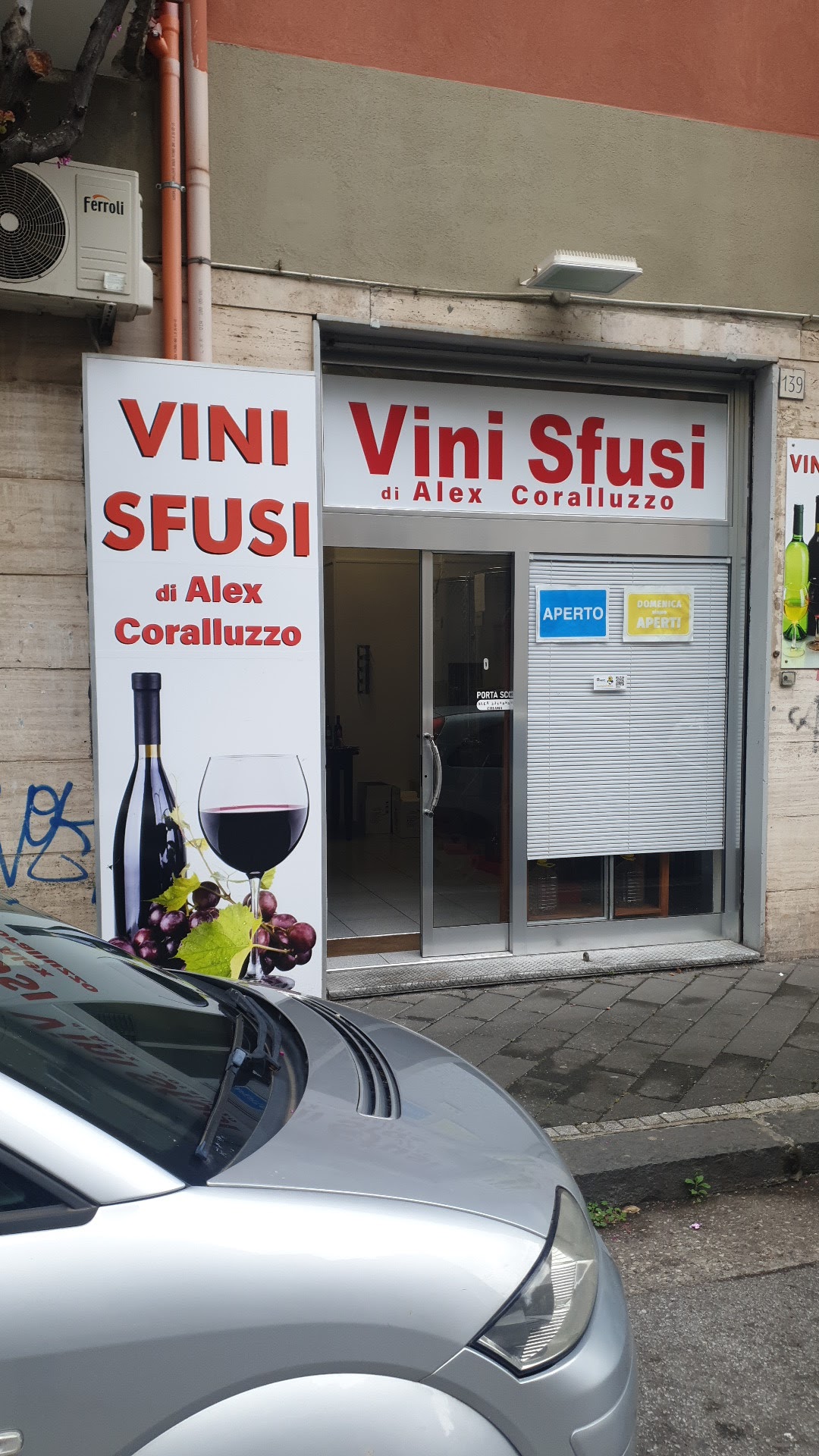 Cantina Vini Sfusi & Imbottigliati di Alex Coralluzzo — Ristorante a Salerno, Salerno