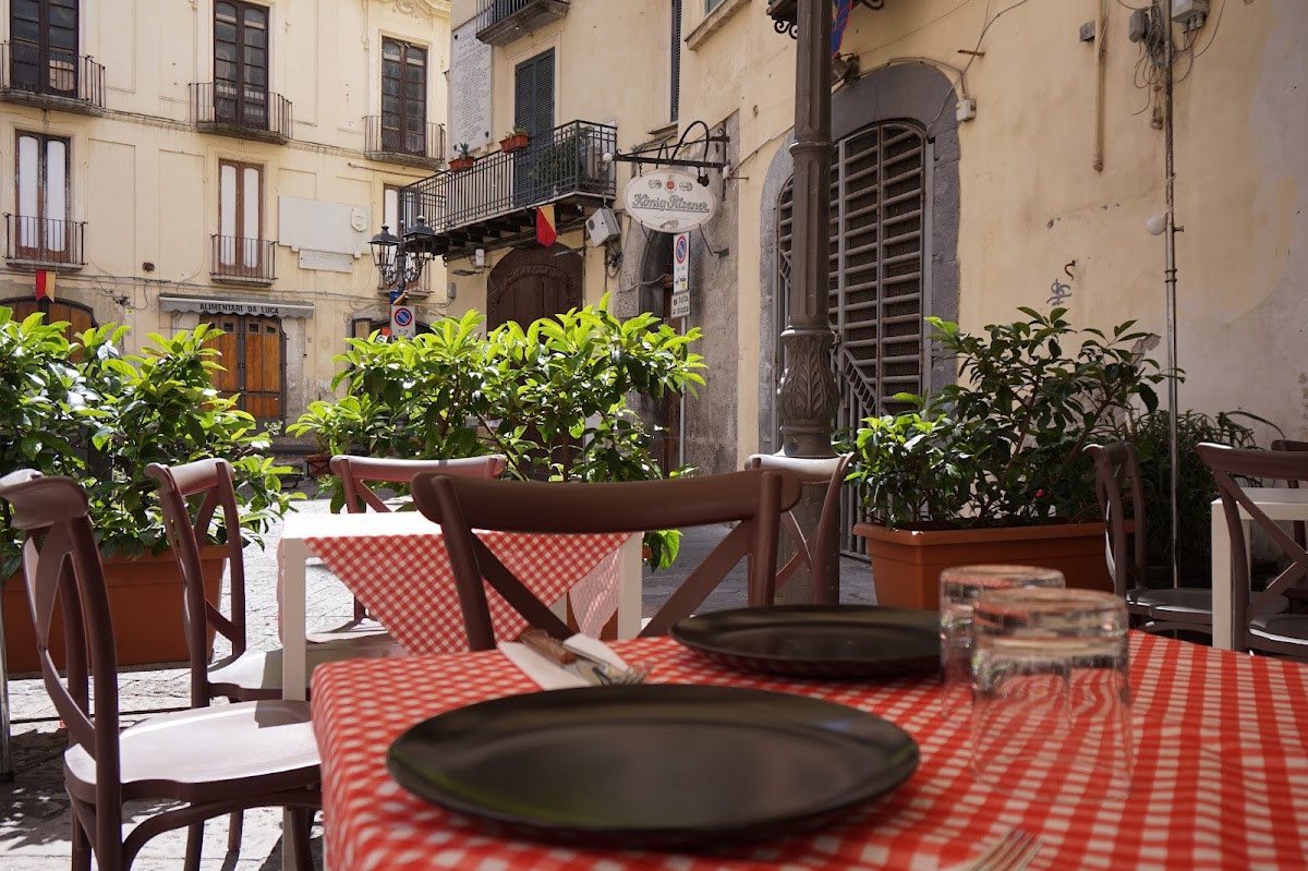 Trattoria aRoma — Ristorante a Salerno, Salerno