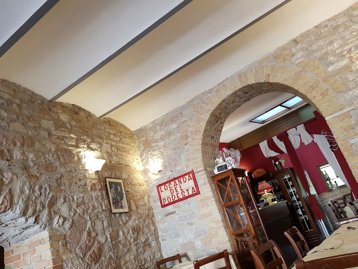 Ristorante Locanda del Podestà — Ristorante a Assisi, Perugia