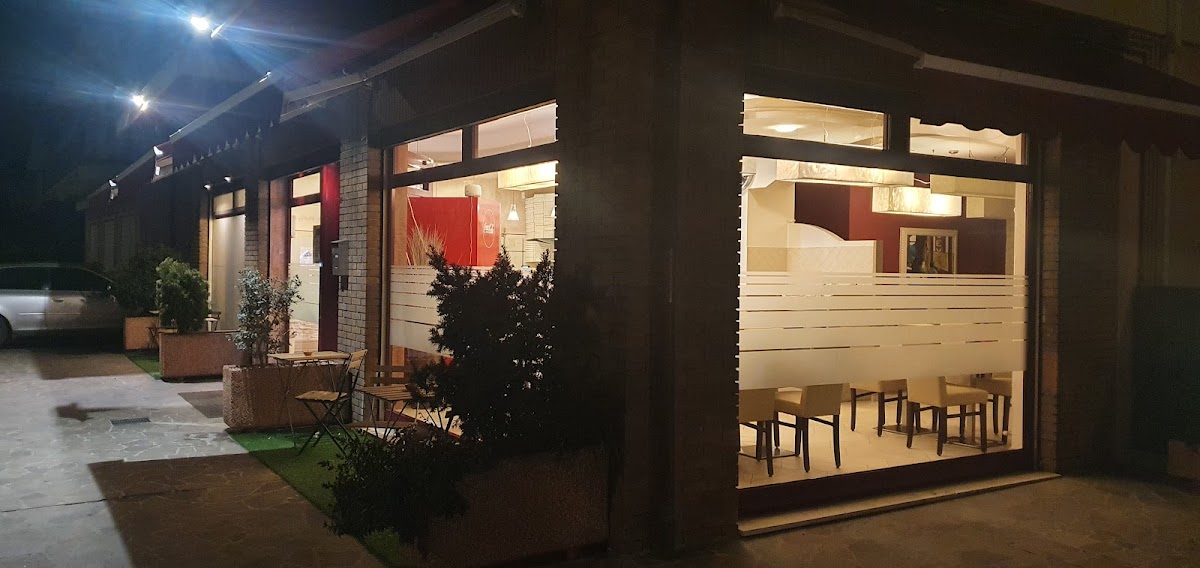 Pizzeria Scacciapensieri — Ristorante a Bassano del Grappa, Vicenza