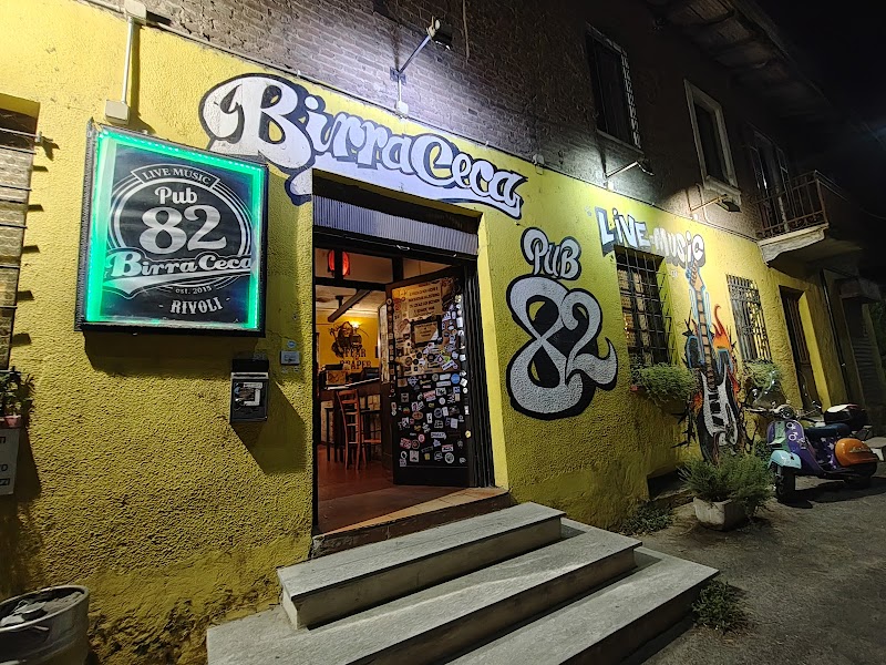 Birra Ceca Pub82 — Restaurant in Rivoli, Torino