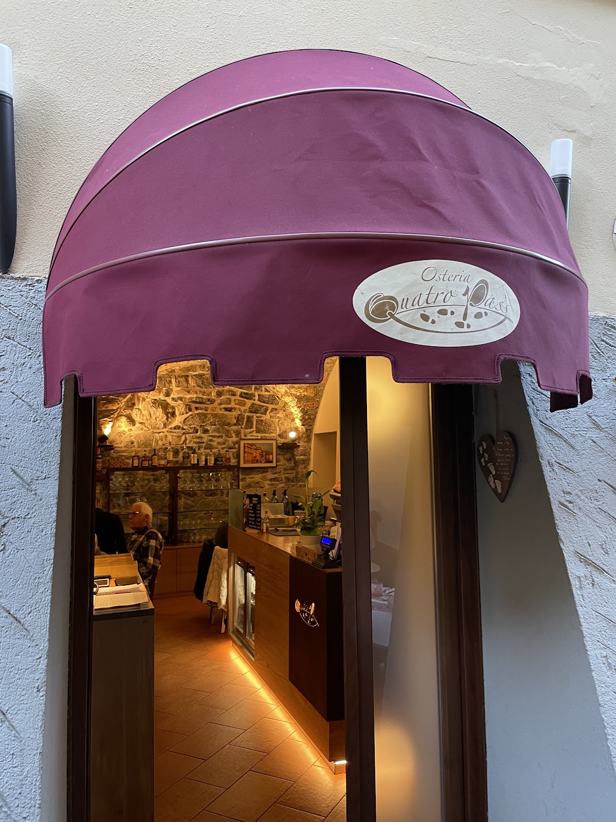 Osteria Quatro Pass — Ristorante a Varenna, Lecco