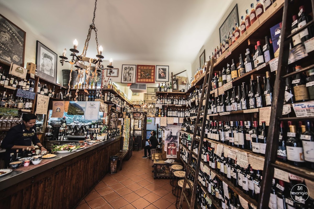 Cantine Isola dal 1896 — Ristorante a Milano, Milano