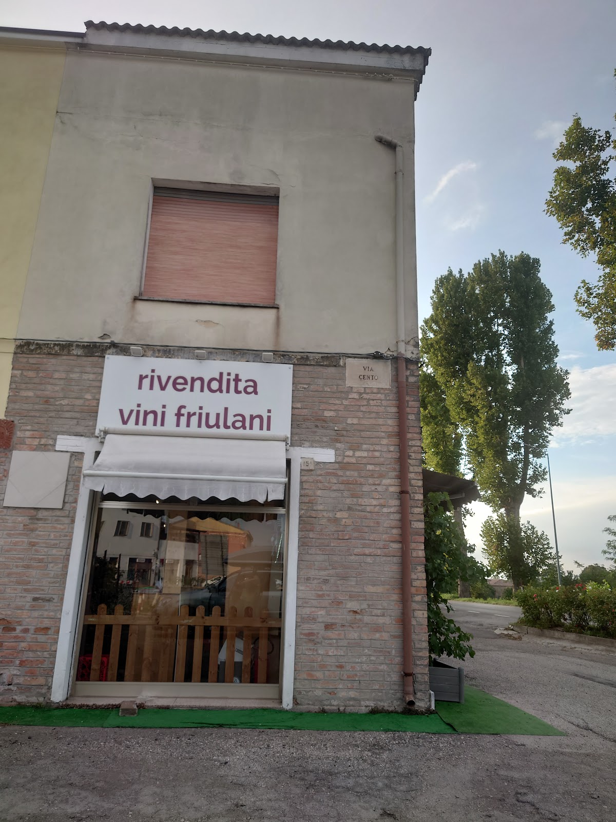 Tra la vigna e l'orto rivendita vini friulani — Ristorante a Ferrara, Ferrara