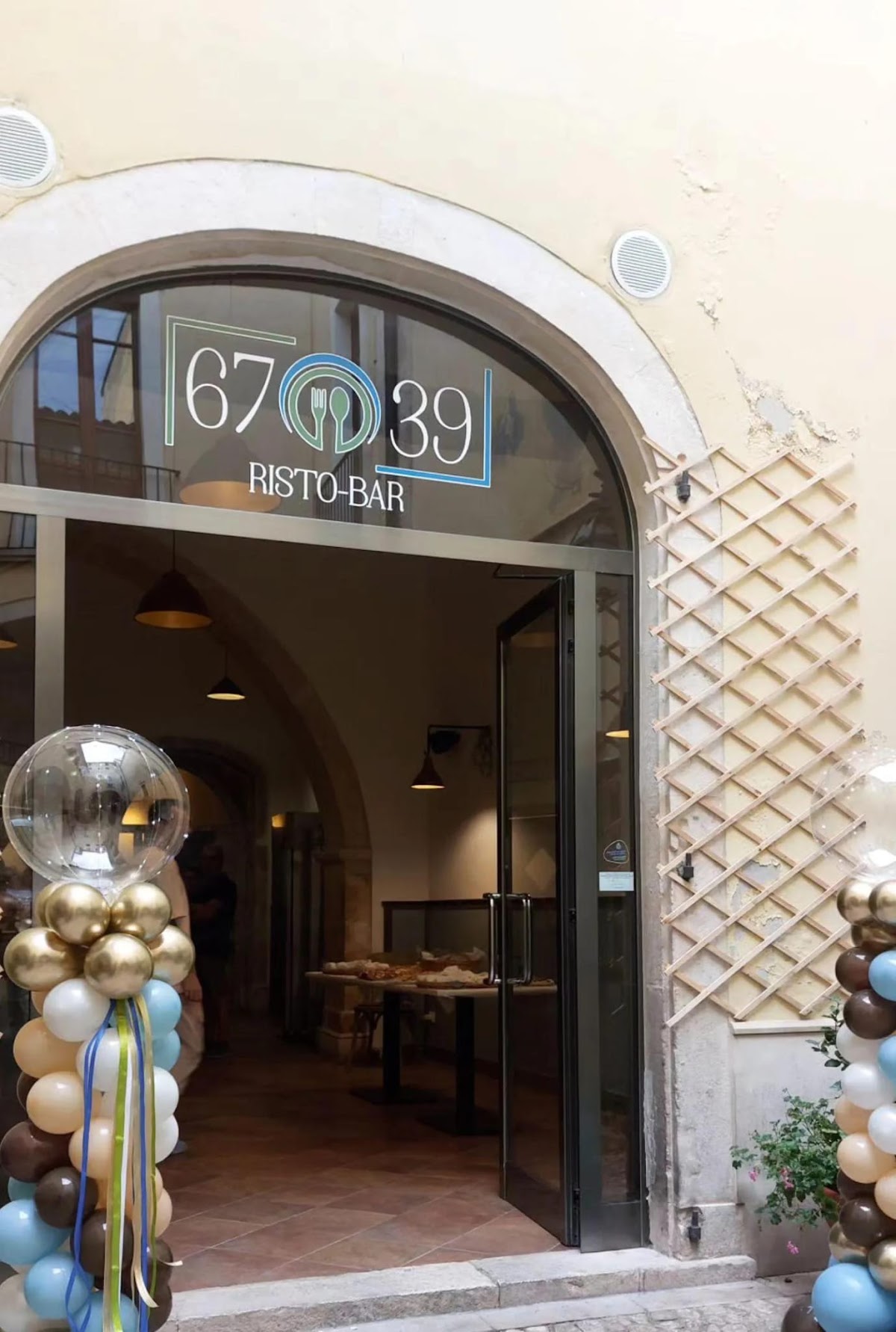 67039 Ristorante — Ristorante a Sulmona, L'Aquila