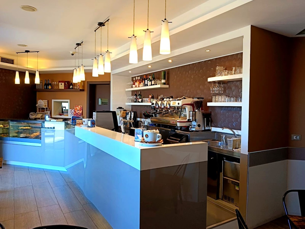Bistrò Caffetteria Turturro ~ Dipierro — Ristorante a Bari, Bari