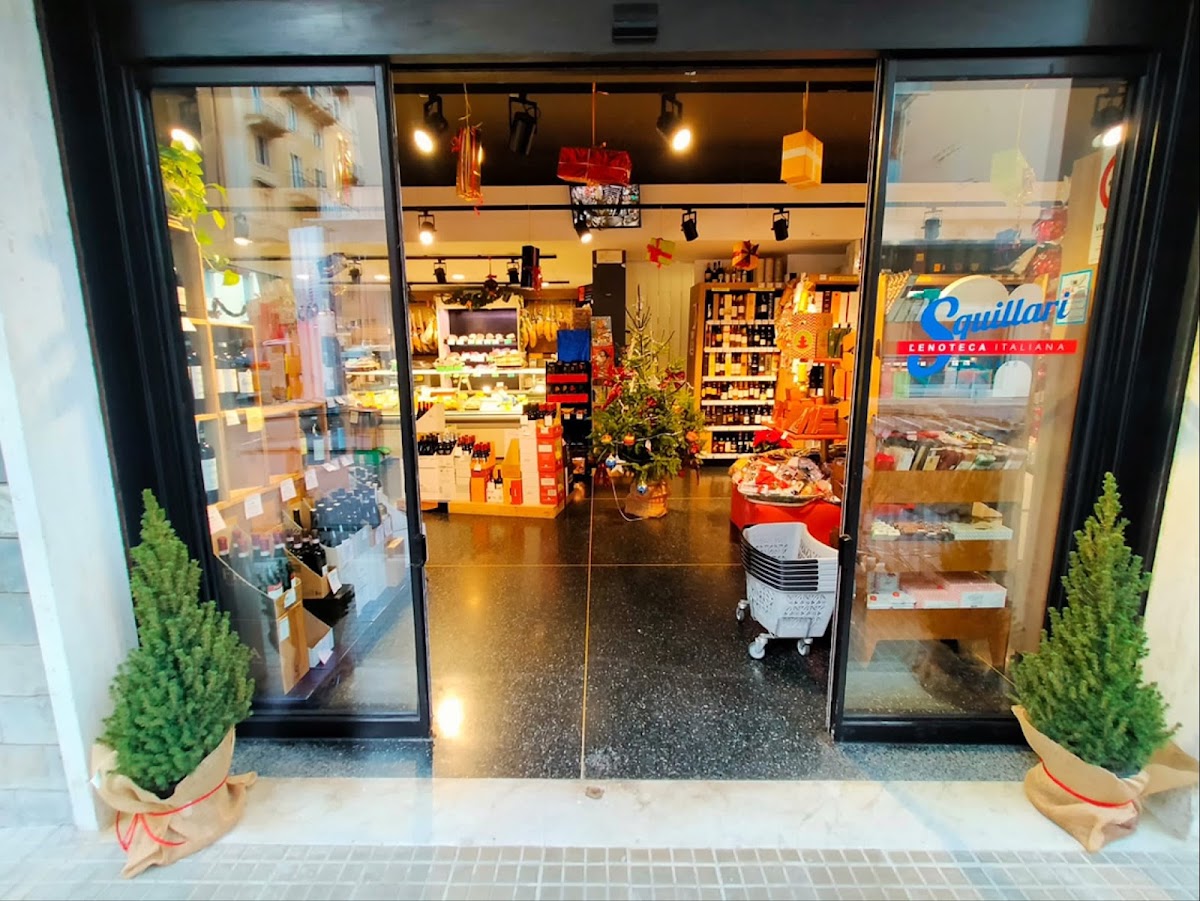 Enoteca Squillari 4 - Trento 79 r - Genova Albaro — Ristorante a Genova, Genova