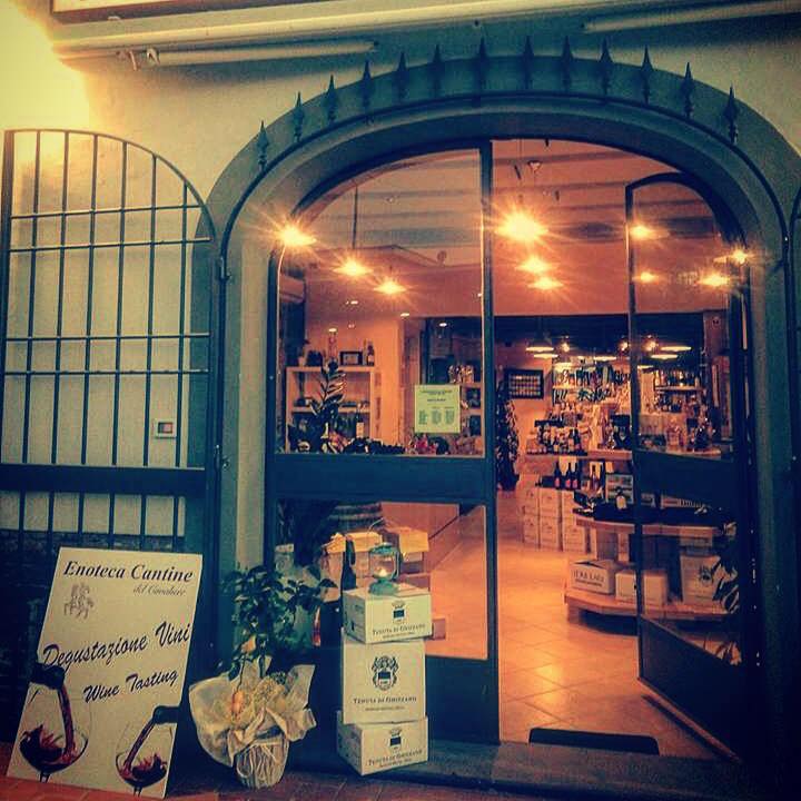 Enoteca Cantine Del Cavaliere Arcimboldo — Ristorante a Pisa, Pisa