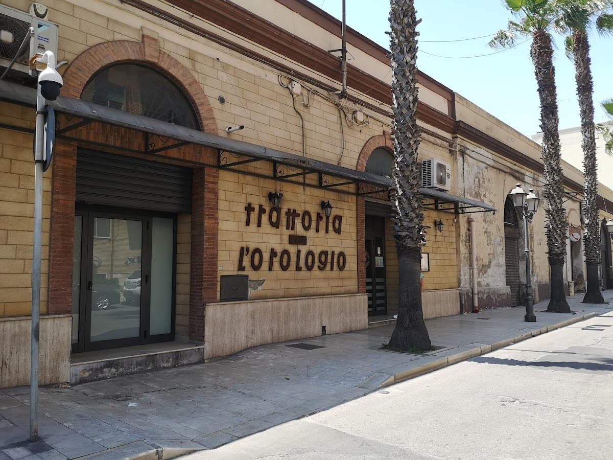 Trattoria L'Orologio — Restaurante in Taranto, Taranto