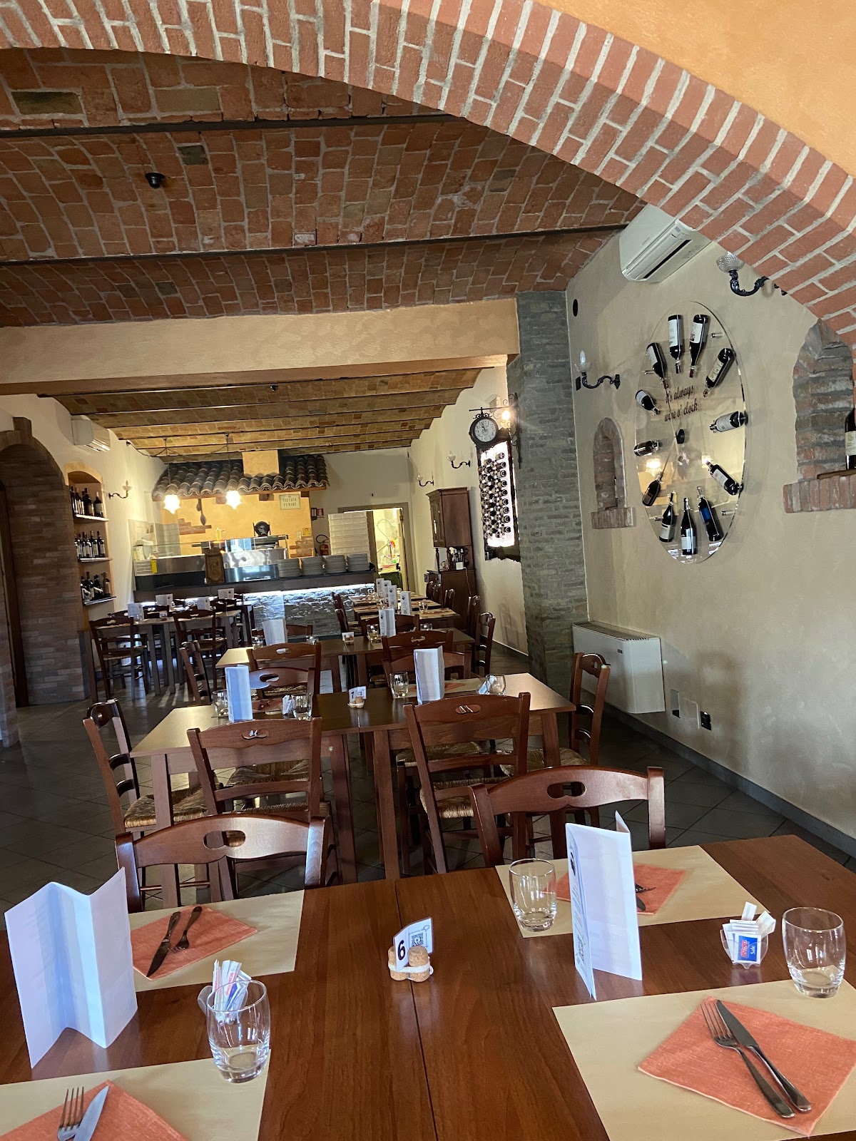 I Due Regni di Siccardi Wilma — Ristorante a Neive, Cuneo