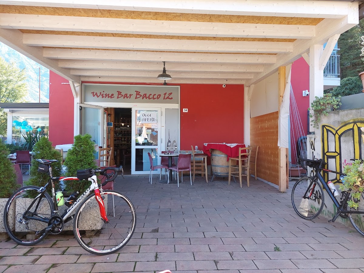 Wine Bar Bacco 12 — Ristorante a Rovereto, Trento