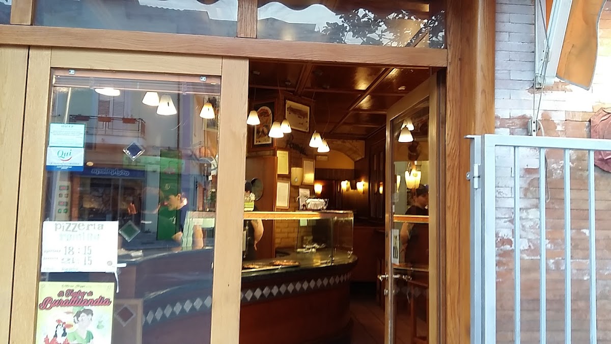 Pizzeria Romina — Ristorante a Vasto, Chieti