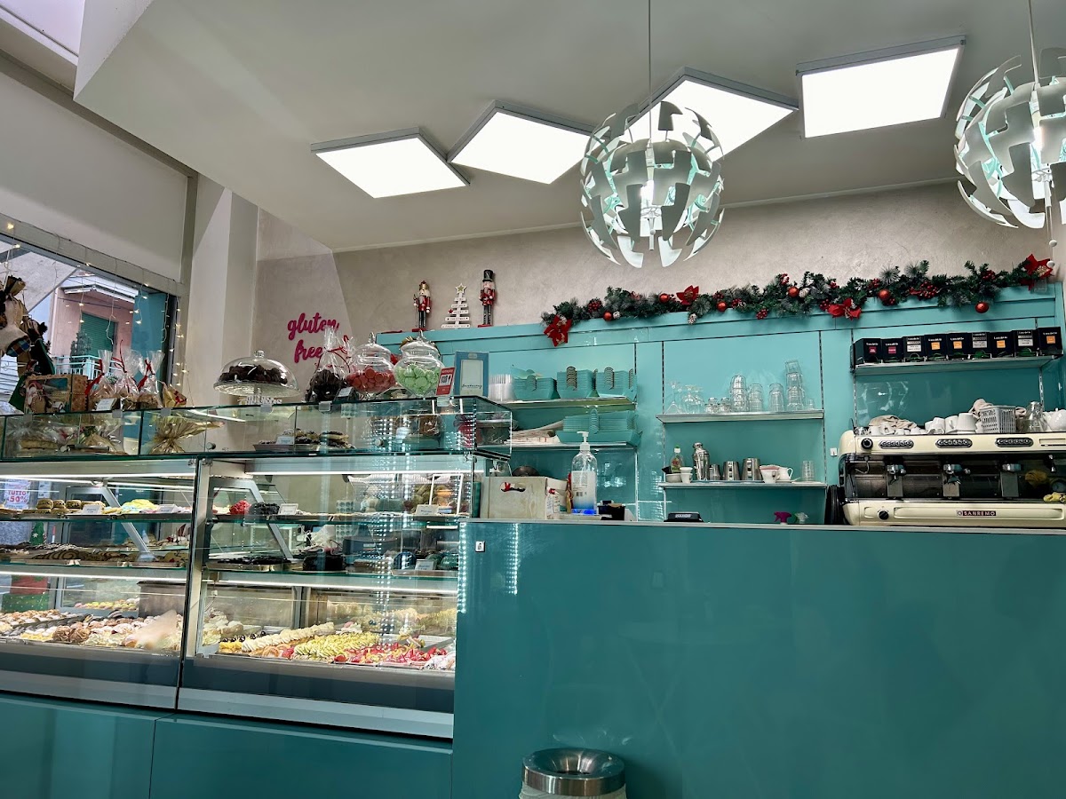 Cake Mamas - Pasticceria a Sanremo - Torte di Compleanno e Cupcake a Domicilio — Ristorante a Sanremo, Imperia
