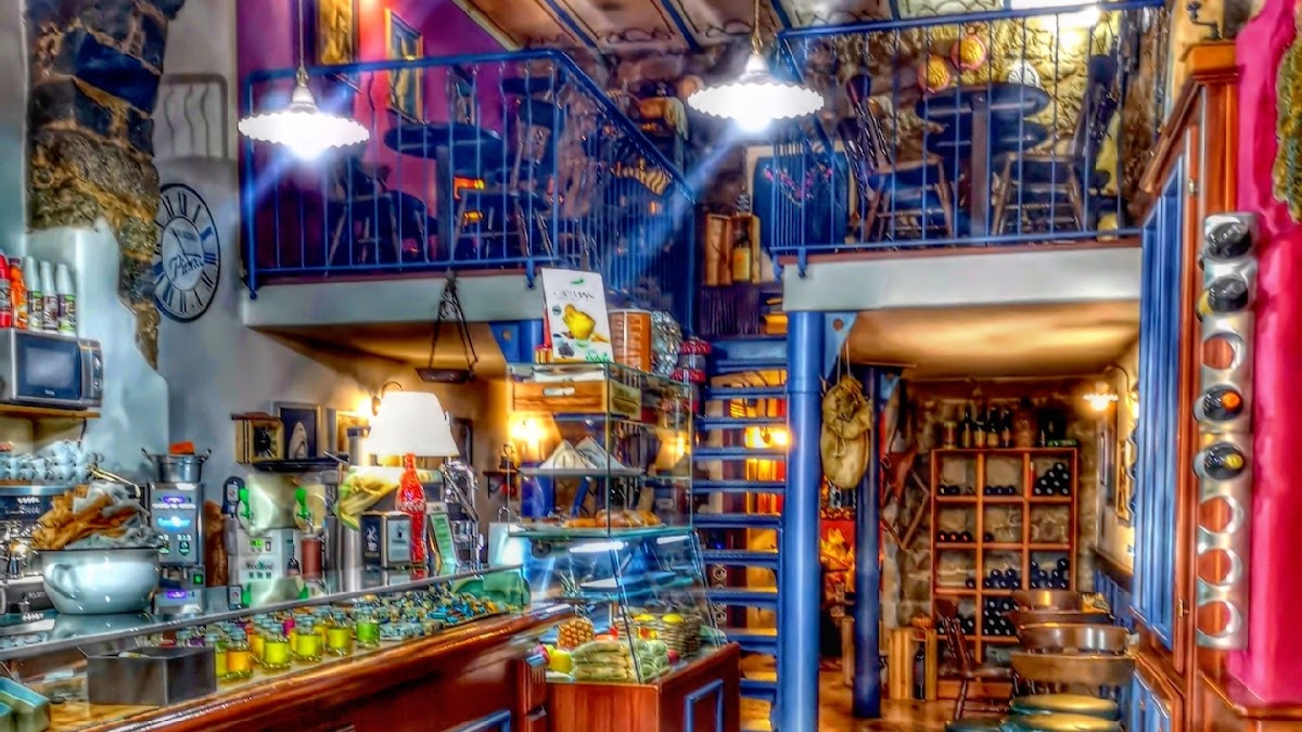 Due archi vintage bar — Ristorante a Nuoro, Nuoro