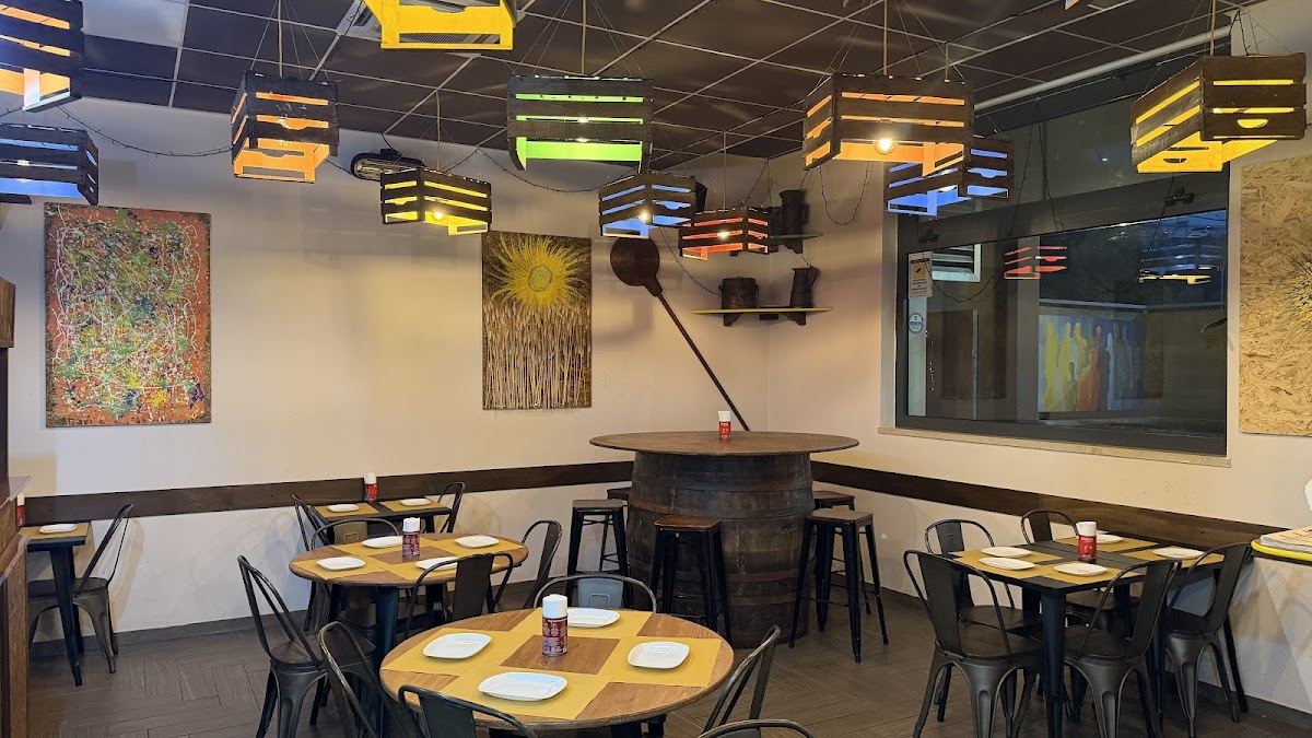 Pizzeria - Rosticceria AL MURETTO — Ristorante a Potenza, Potenza