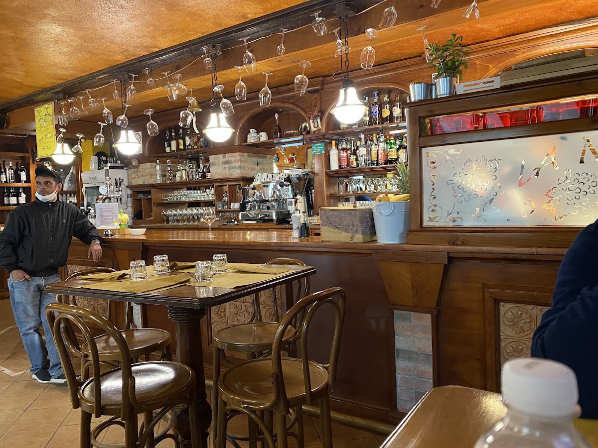 La Nata wine bar — Ristorante a Sestriere, Torino