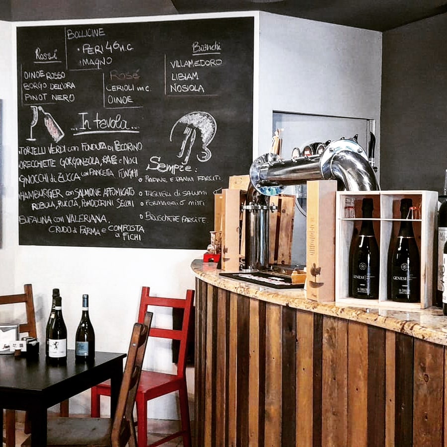 Storie di Tavola - Enoteca con Cucina - Wine Bar — Ristorante a Mantova, Mantova