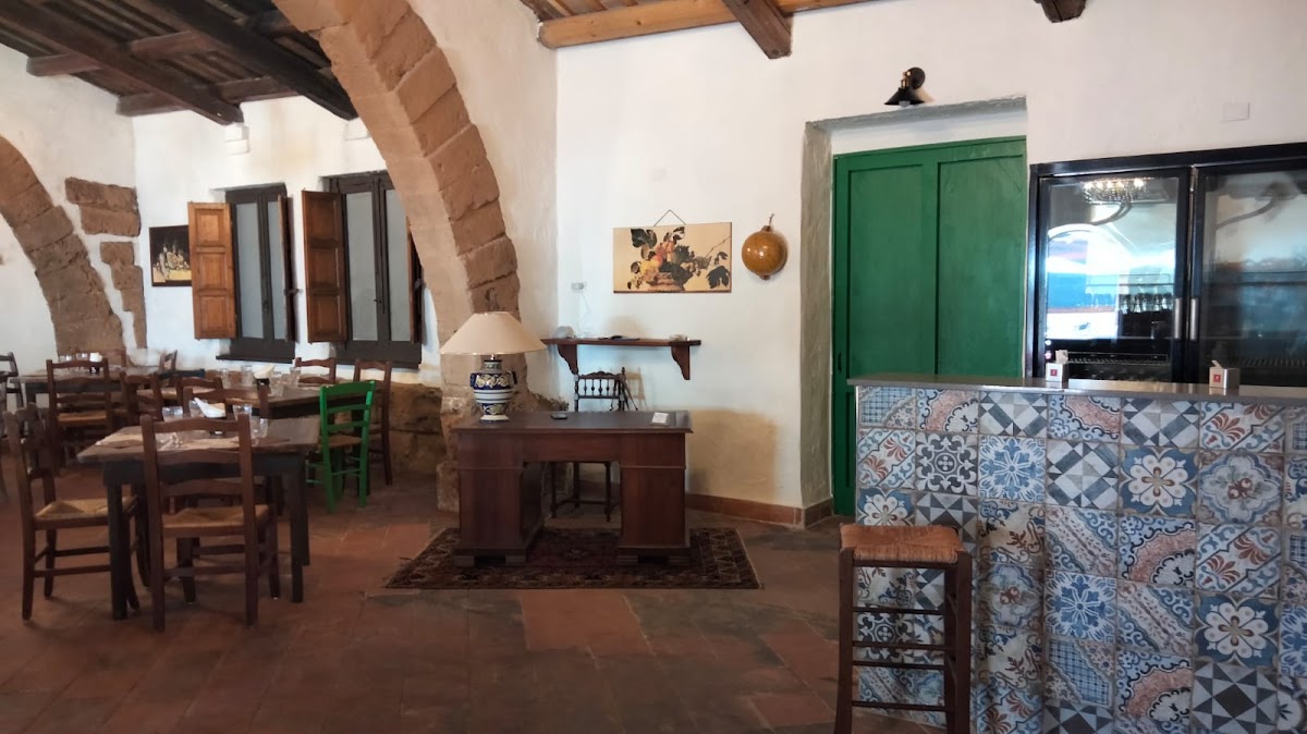 Osteria Vecchia Villa — Ristorante a Trapani, Trapani
