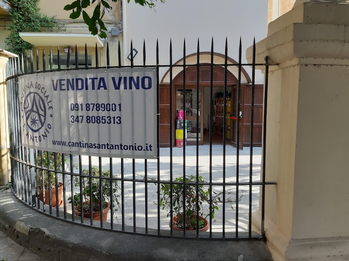 Cantina Sociale S.Antonio Punto Vendita Leoni — Ristorante a Palermo, Palermo