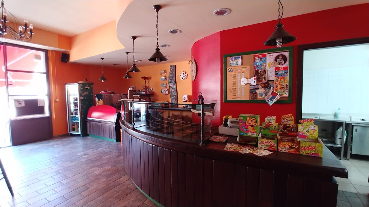 Pizzeria La Siesta Di Berrettoni Elena — Ristorante a Macerata, Macerata