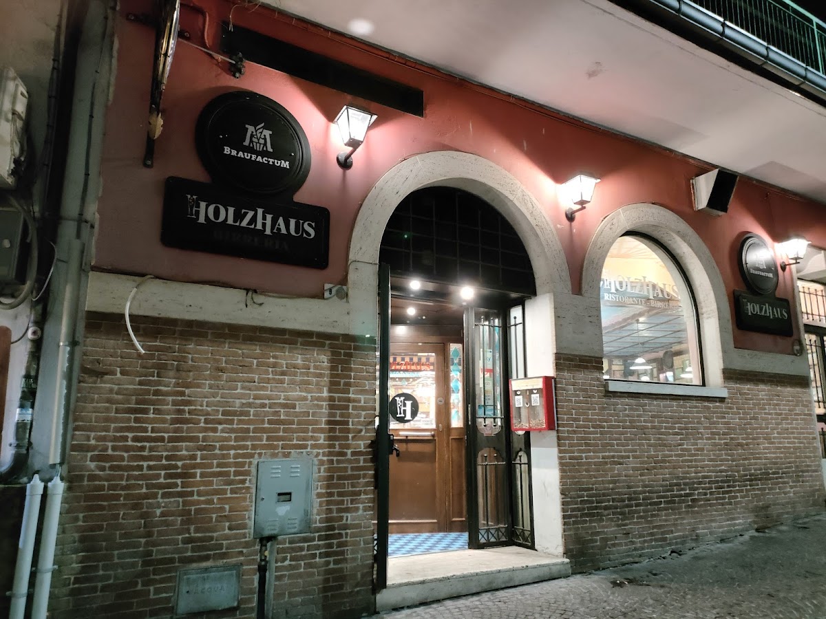 Holzhaus — Ristorante a Isernia, Isernia
