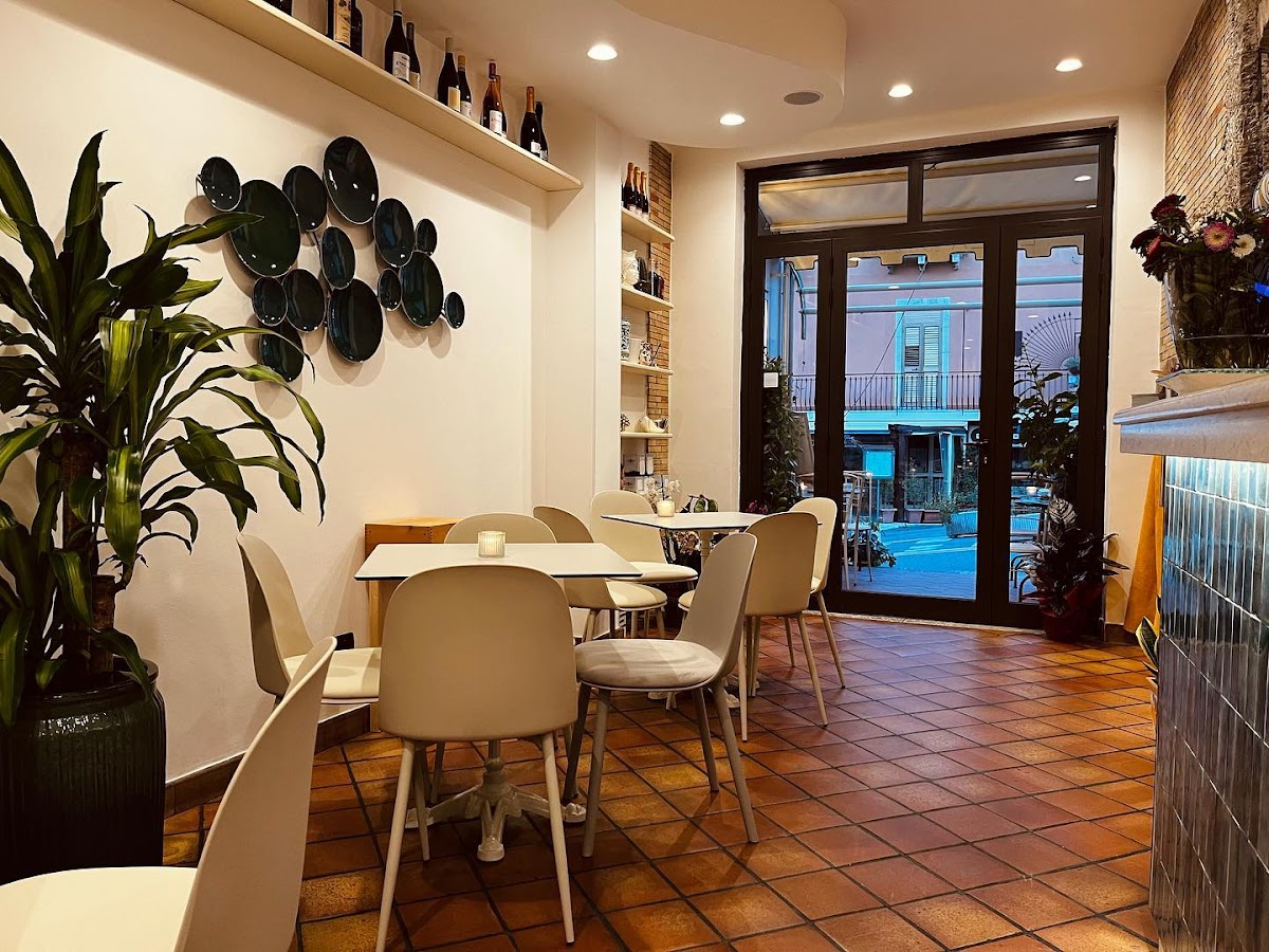 Liola Osteria and Bar — Ristorante a Taormina, Messina