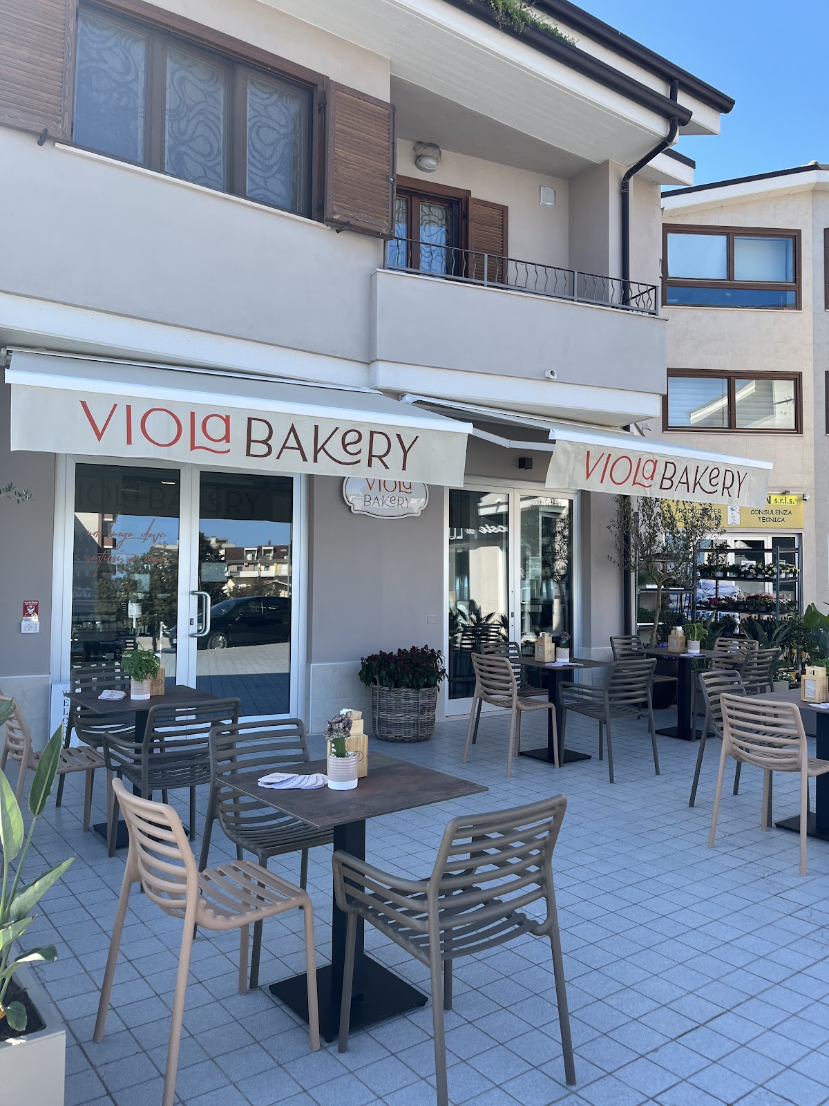 Viola Bakery — Ristorante a Vasto, Chieti