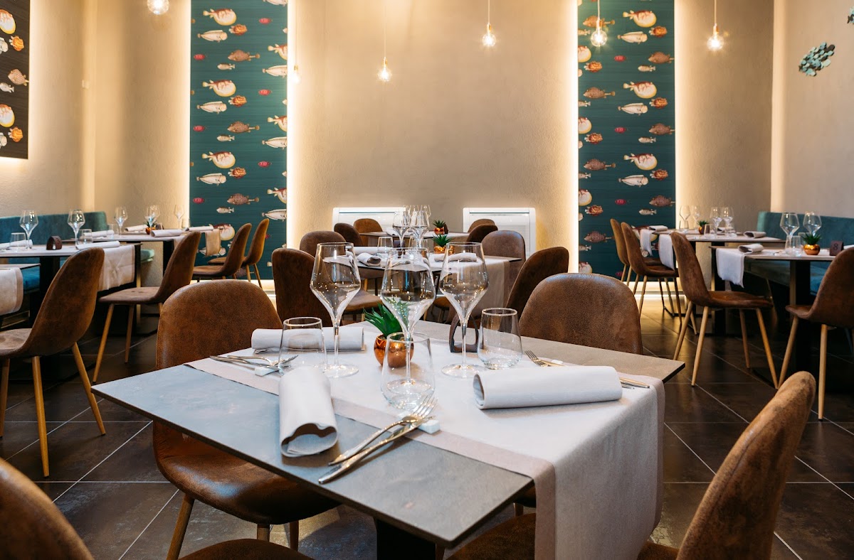 Evò Fish Bistrot & Wine Bar — Ristorante a Vasto, Chieti