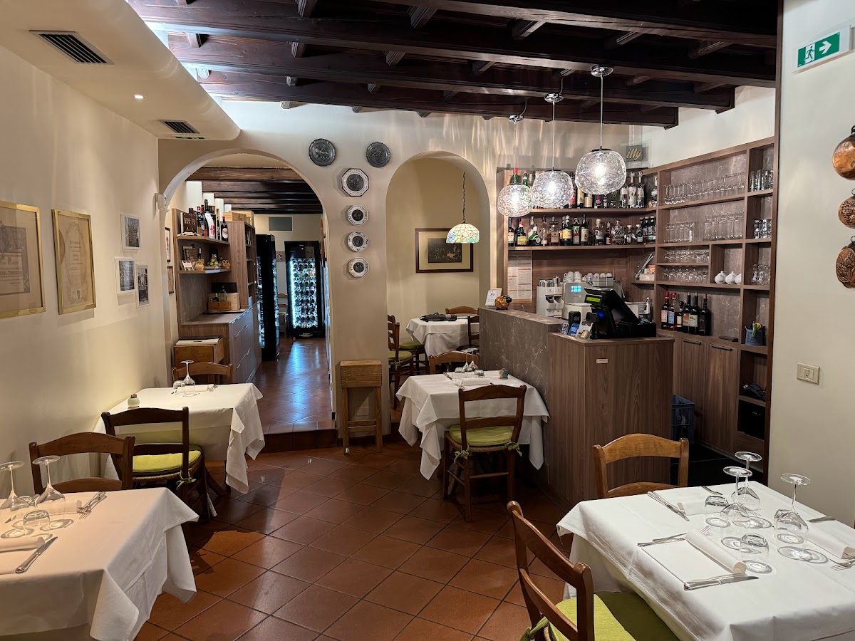 Trattoria San Pietro — Ristorante a Padova, Padova
