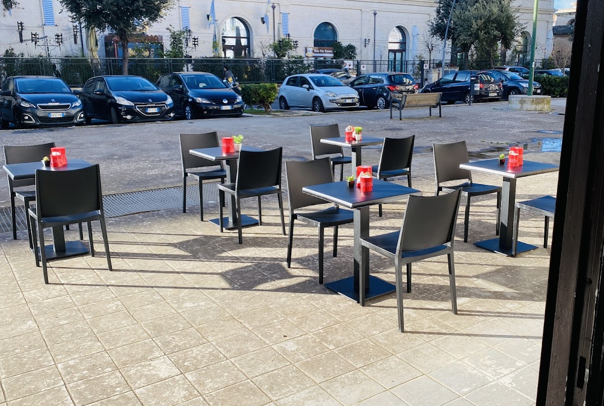 MISCELARTE: Caffetteria-Lounge bar