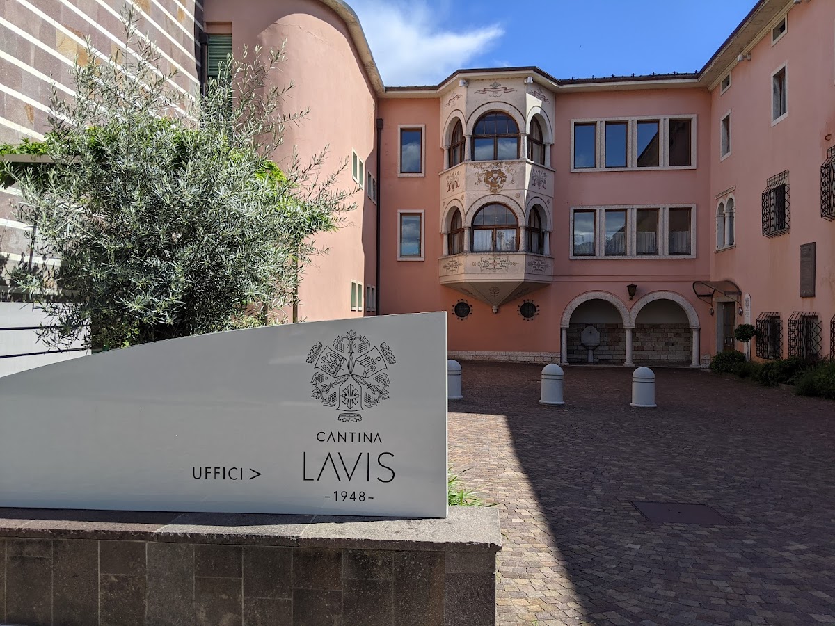 Cantina di La-Vis e Valle di Cembra — Ristorante a Trento, Trento