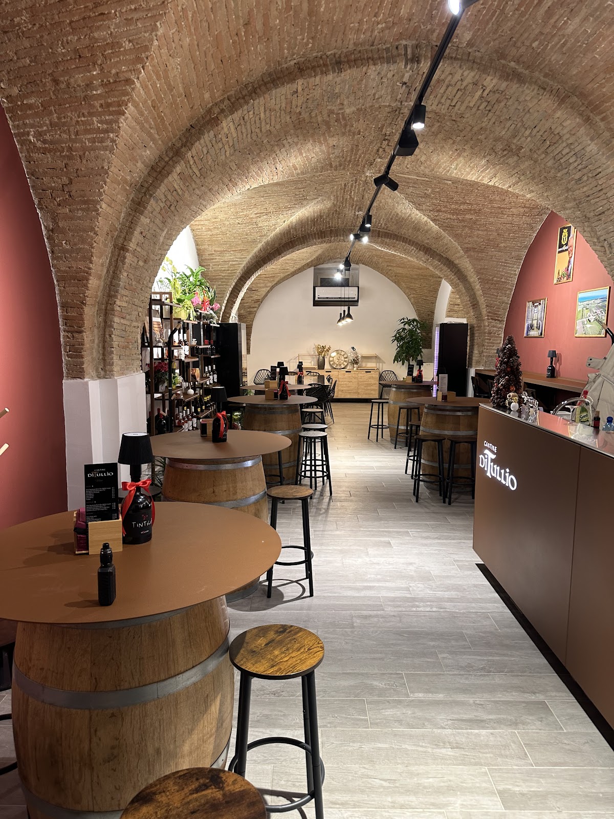 Enoteca Di Tullio — Ristorante a Termoli, Campobasso