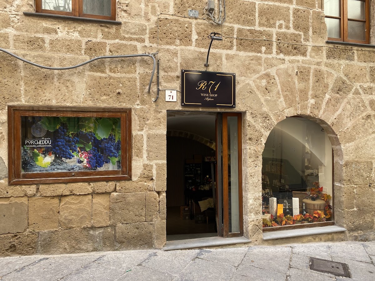 R71 Wine Shop Alghero — Ristorante a Alghero, Sassari