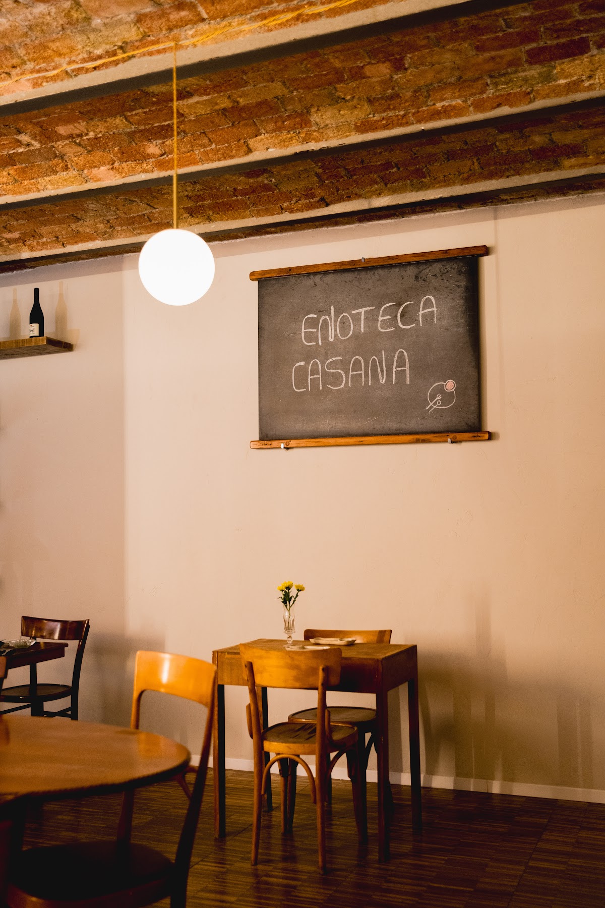 Enoteca Casana — Ristorante a Genova, Genova