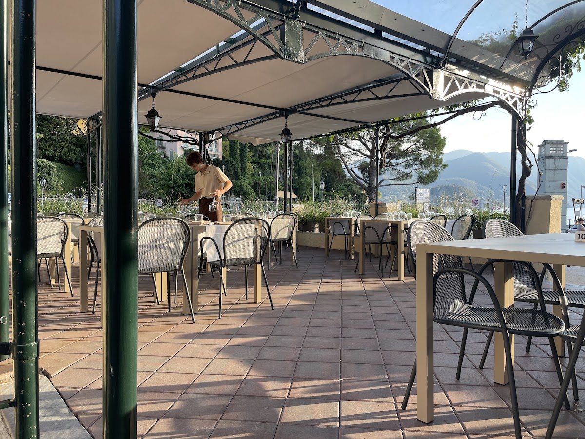 LOCANDA CAVALLINO — Ristorante a Varenna, Lecco