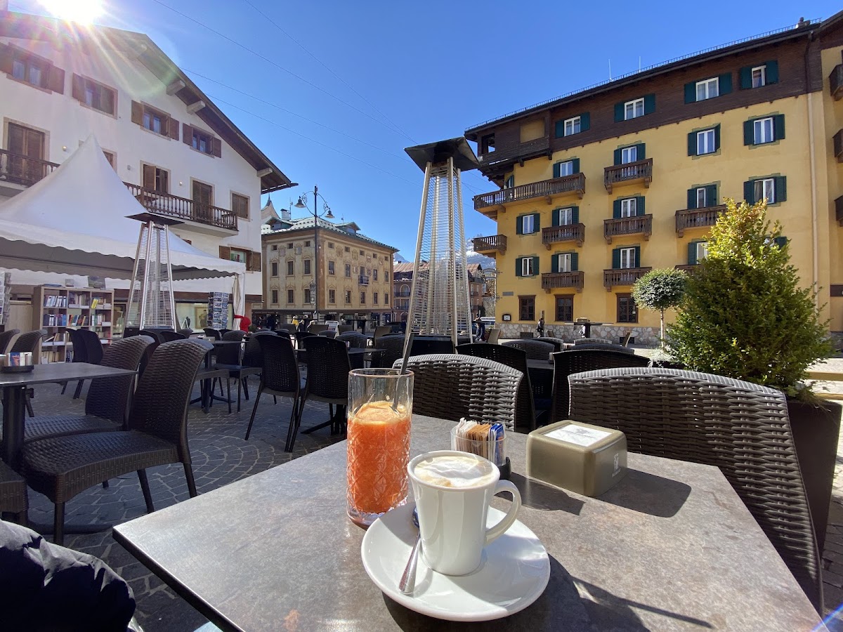 Caffe Royal — Ristorante a Cortina d Ampezzo, Belluno
