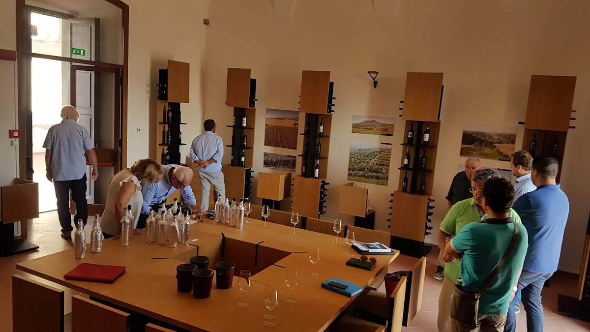 Enoteca Regionale Lucana — Ristorante a Venosa, Potenza
