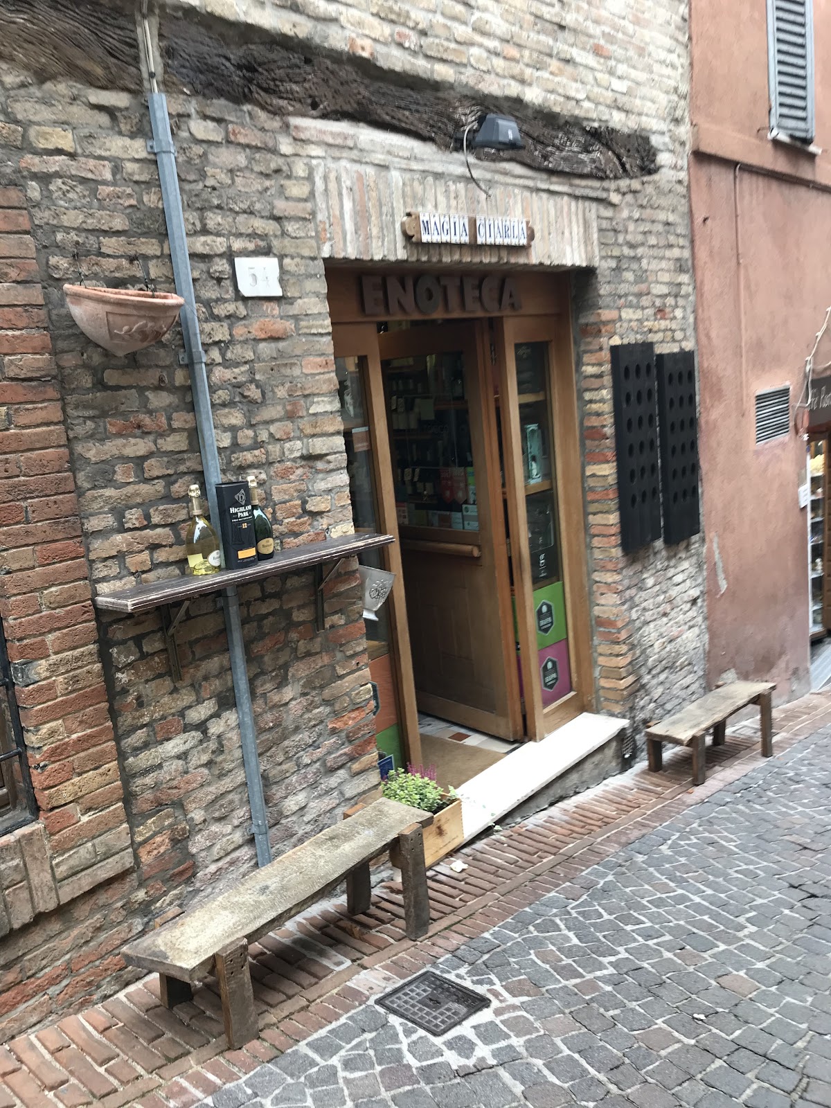 Magia Ciarla — Ristorante a Urbino, Pesaro e Urbino
