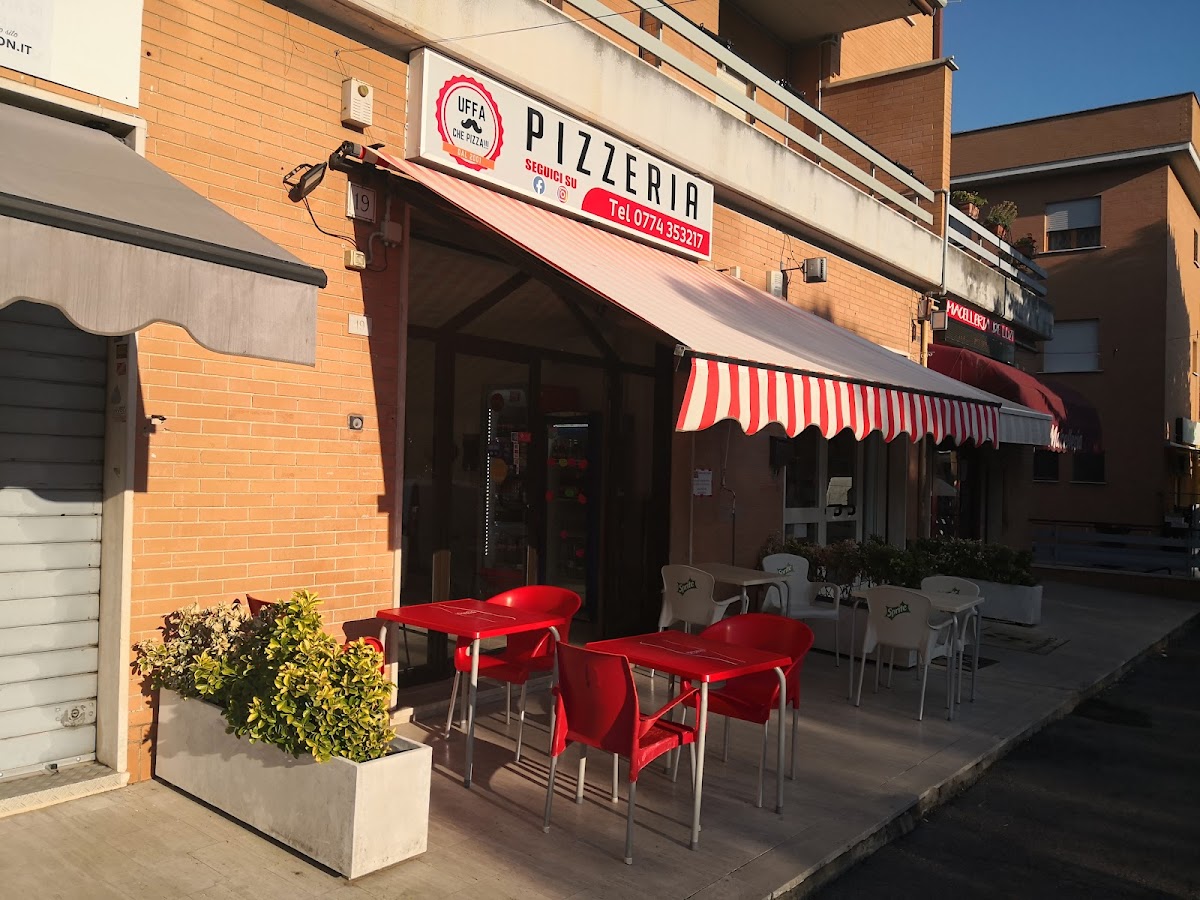 Uffa... Che Pizza! — Ristorante a Tivoli, Roma