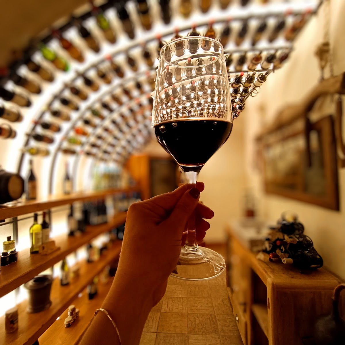 Fabullus Wine Cellar
