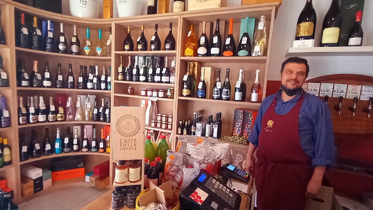 Wineshopmodena — Ristorante a Modena, Modena