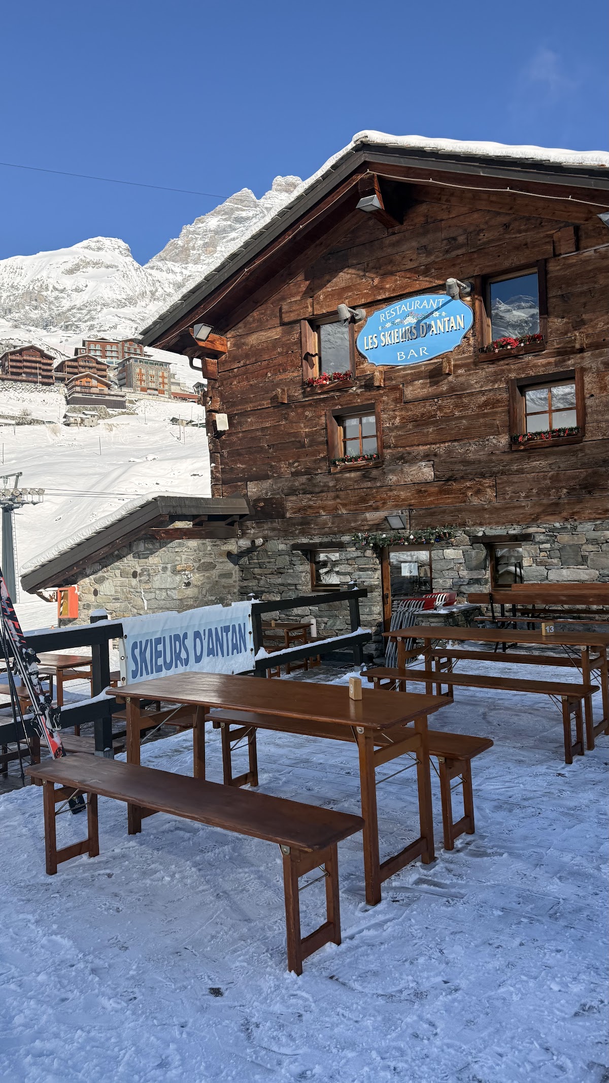 Ristorante "Les Skieurs d'Antan" — Ristorante a Cervinia, Aosta