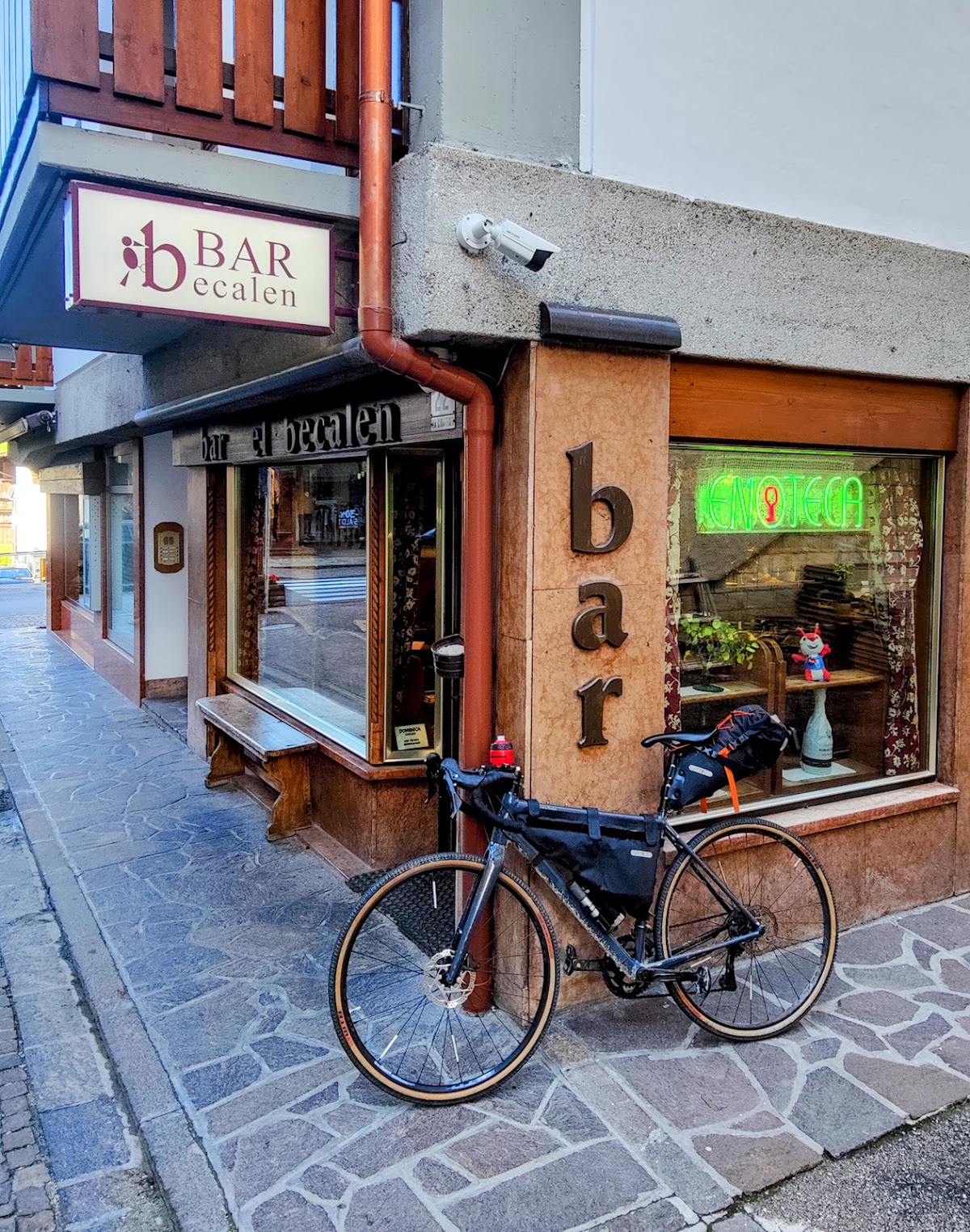 In zona: Bar El Becalen