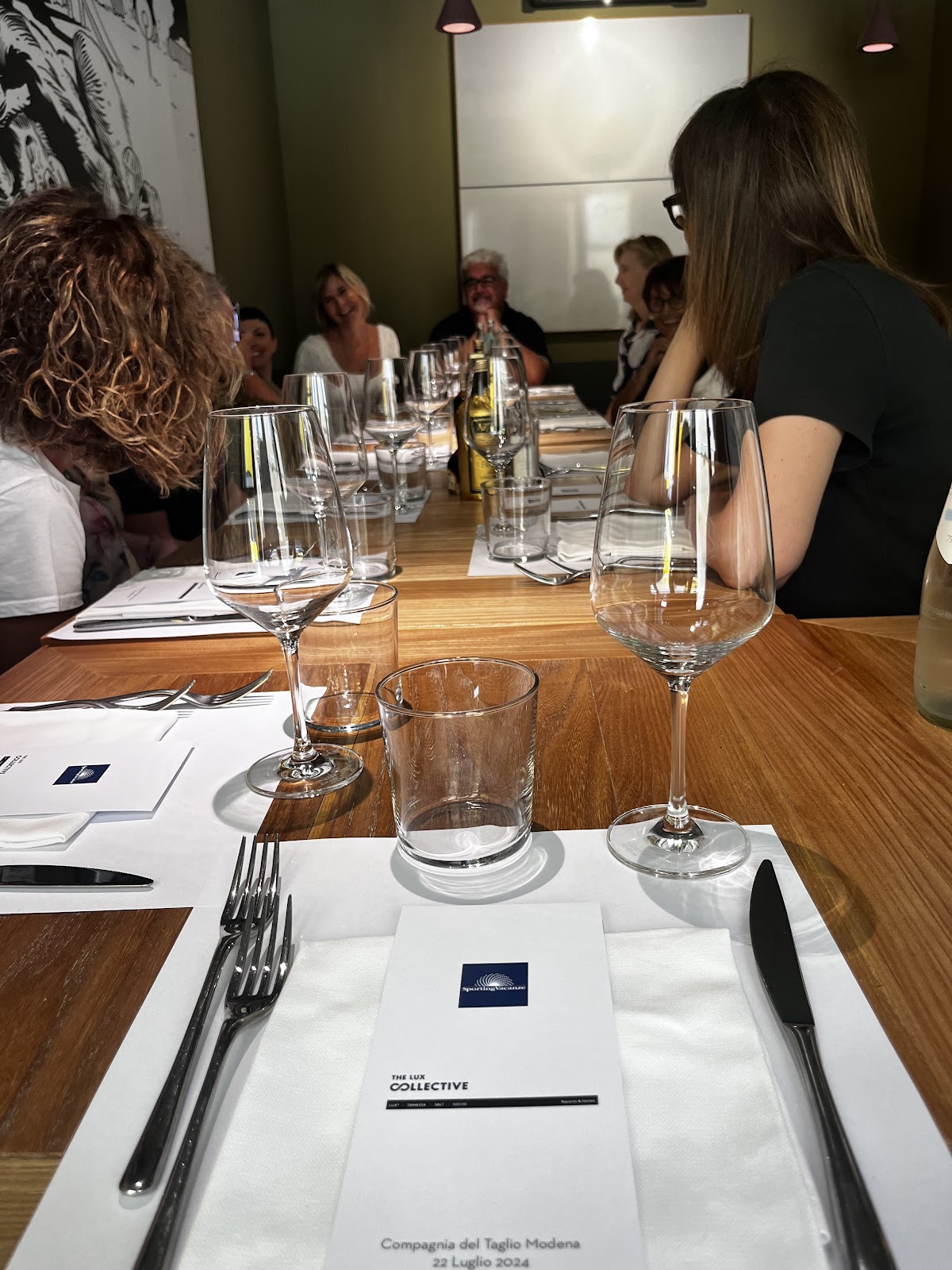Enoteca Compagnia del Taglio — Ristorante a Modena, Modena