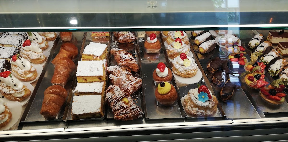 Pasticceria Vasto | Pierrò — Ristorante a Vasto, Chieti