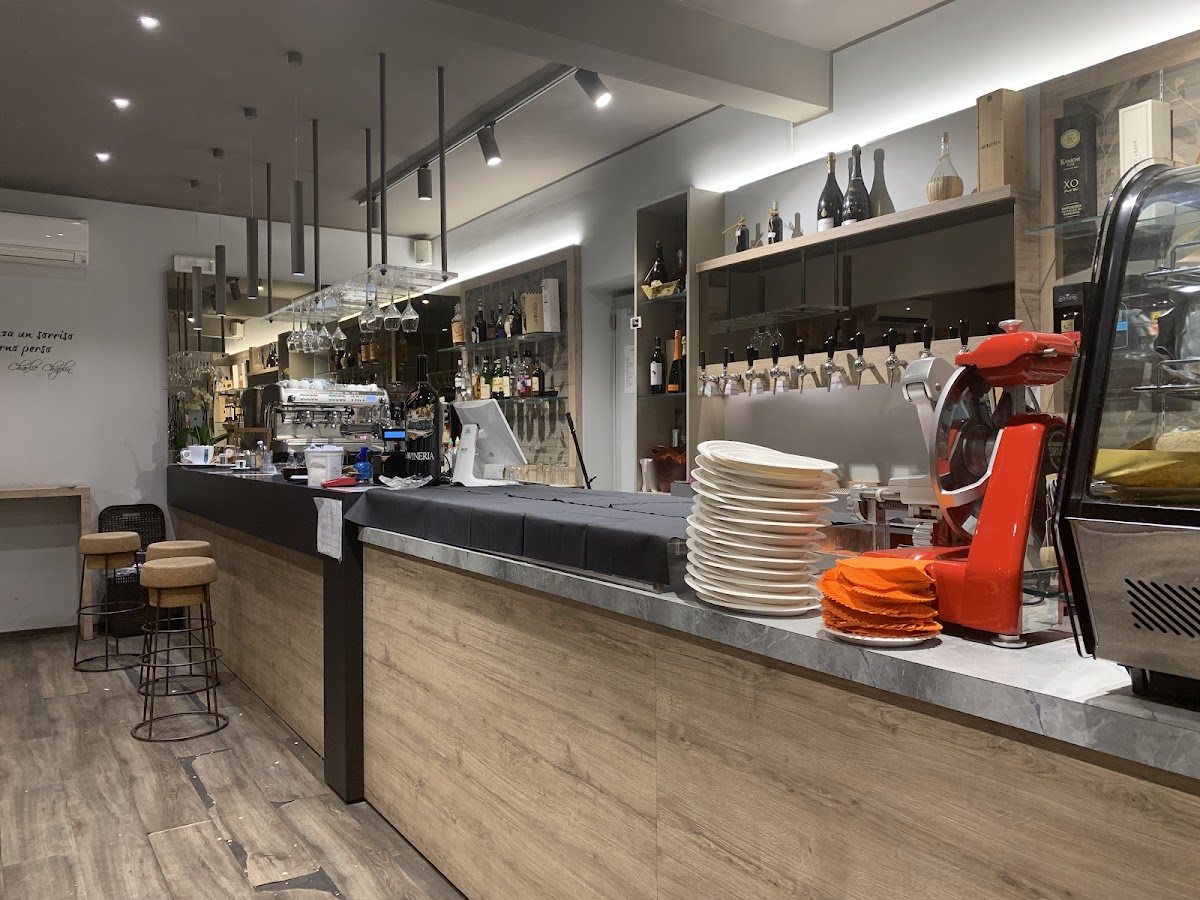LaWineria Food&Lab — Ristorante a Arezzo, Arezzo