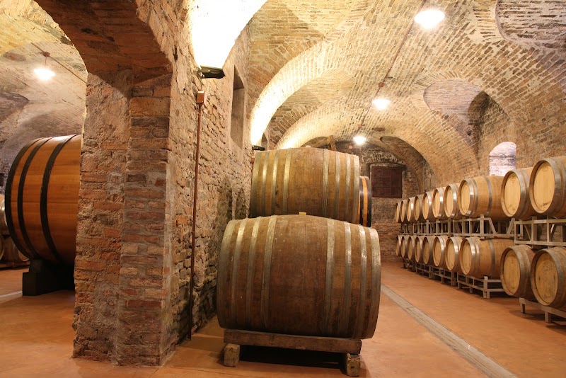 Cantine storiche Castello di Neive